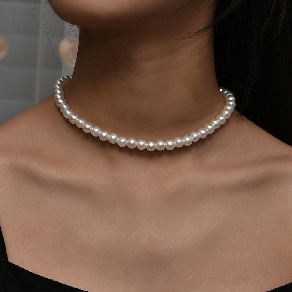 Collar de Perlas Blancas Bella's México
