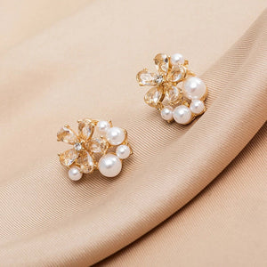 Aretes de Cristal Florales con Perlas en Oro